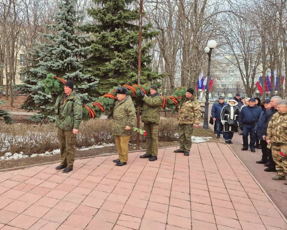 ��������� ���������� ������ � ��������� ������-������������������ ������ � �������� � ��������� ������ ����� �� �����������