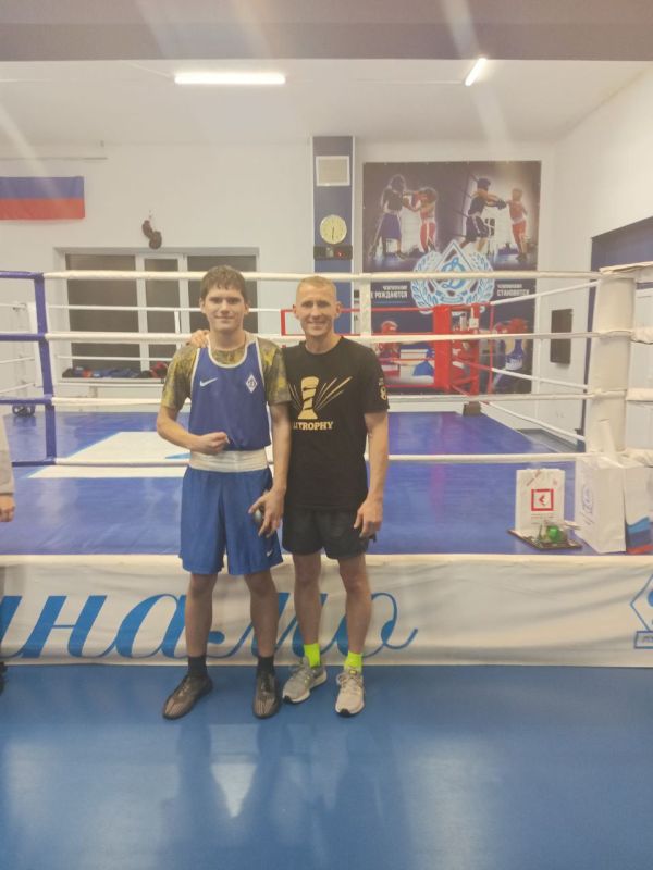 ������ ����������: ������, ������. ������ �����������, ������� ���� �� �����, ������ �������� ���������� � ��� � �������� ������ ���. ��� ���� ���� ������ � ���������� ��������� �����. ������� ����� ���� �����, ��� �� �� ����