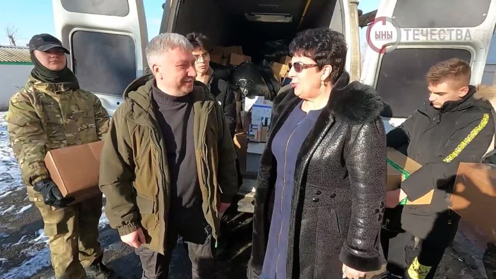 Представители фанатского движения клуба «Зенит» совместно с фондом Возрождение при поддержке управления 2 АК доставили гуманитарную помощь в Ирминскую специальную школу-интернат