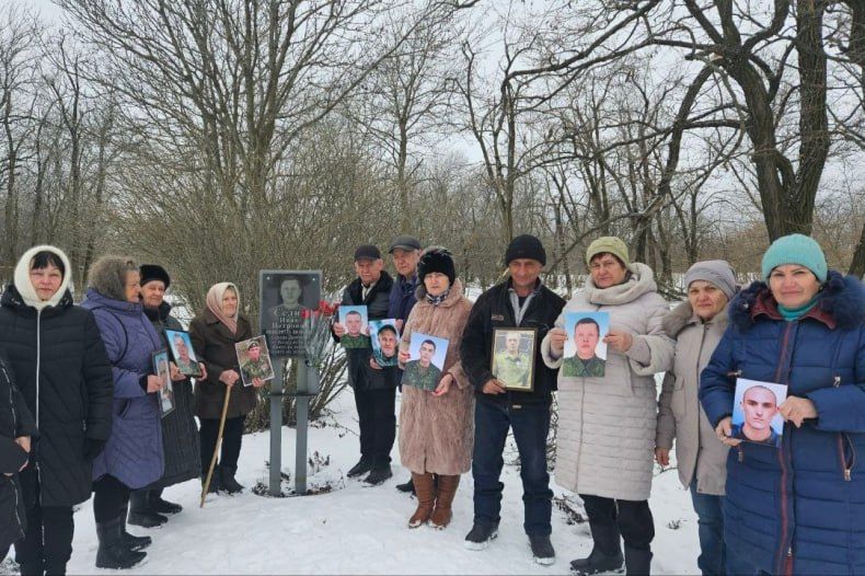 В рамках памятной даты чествования погибших защитников, вставших на защиту Луганской Народной Республики в отделе по...