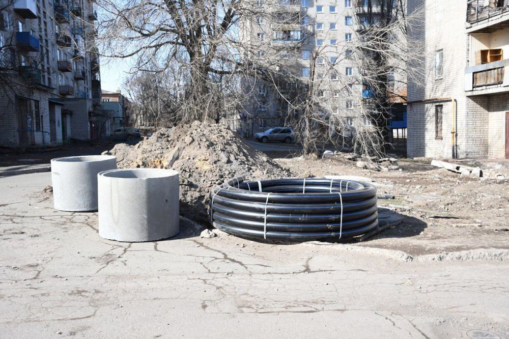 Сергей Колягин: Специалисты подрядной организации из Калужской области осуществляют ремонт и прокладку нового участка водовода в Первомайске