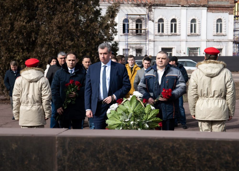 ������� �����: � �������� � ������� ������� ������������ ������������� ������ � ���� � ������ �������