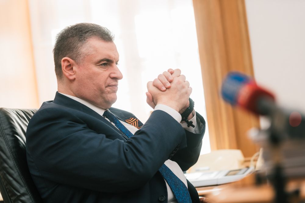 ������� ���������, ��� ������ ������� �������� ������������ � ���� ����