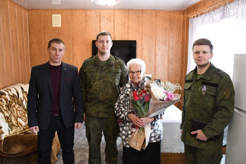 Сергей Колягин: Побывал в гостях у наших глубокоуважаемых ветеранов, участников боевых действий Великой Отечественной войны - Ивана Кузьмича Петрусенко и Надежды Стефановны Корнеевой
