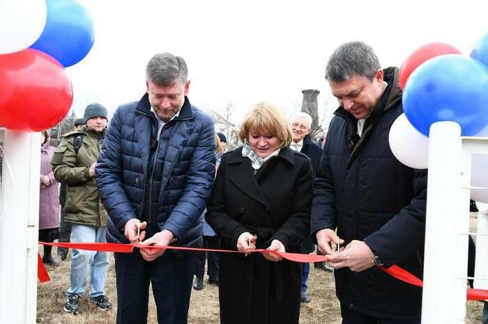 ����� ��� ������ �������� � ������������ ������������ ����� ������� ������� � �������� ����������������� ������������ � ����� ���������� �� ������������ ������������ �������, ����������� ��� ��������� ��������� ��������� � 2014 ����