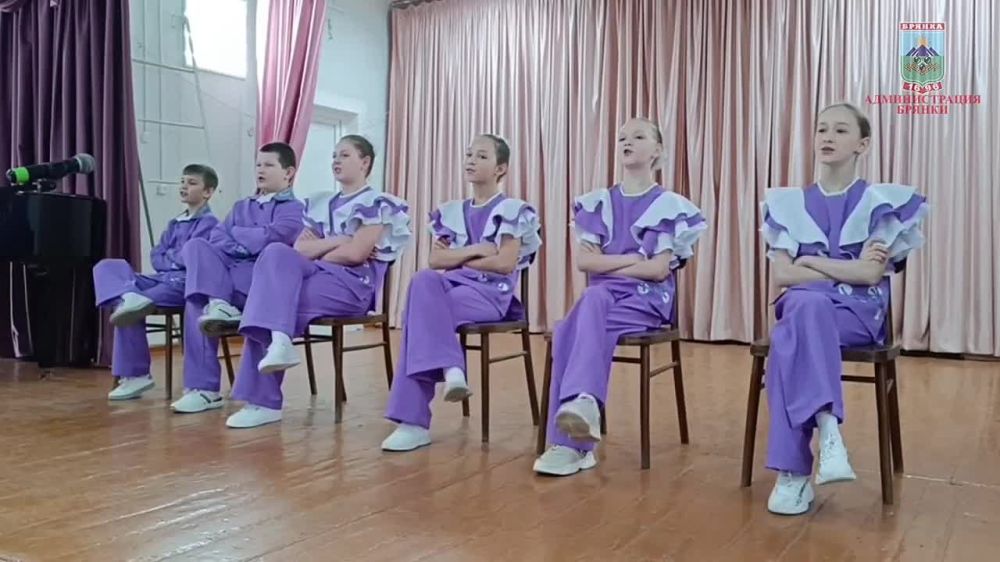 Торжественное мероприятие, приуроченное ко Дню работника ЖКХ и бытового обслуживания прошло в Брянке