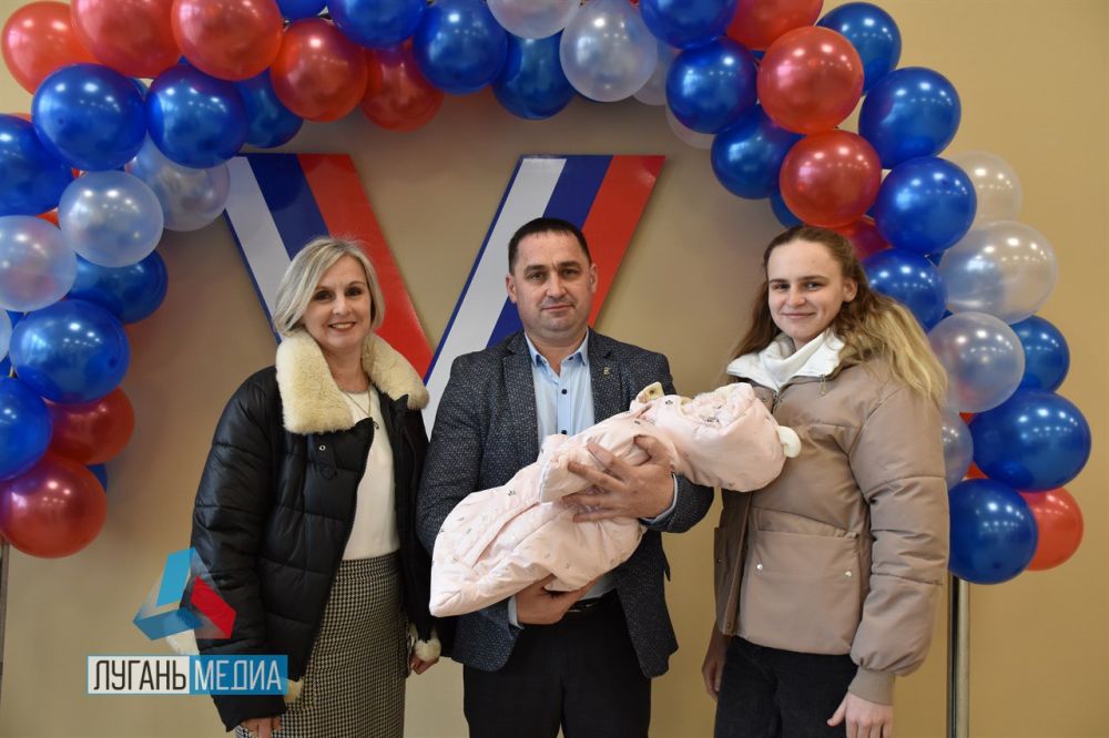 ������� ������������� �������� ���� ������������� ������� ����� �30 ��. �. ����������: