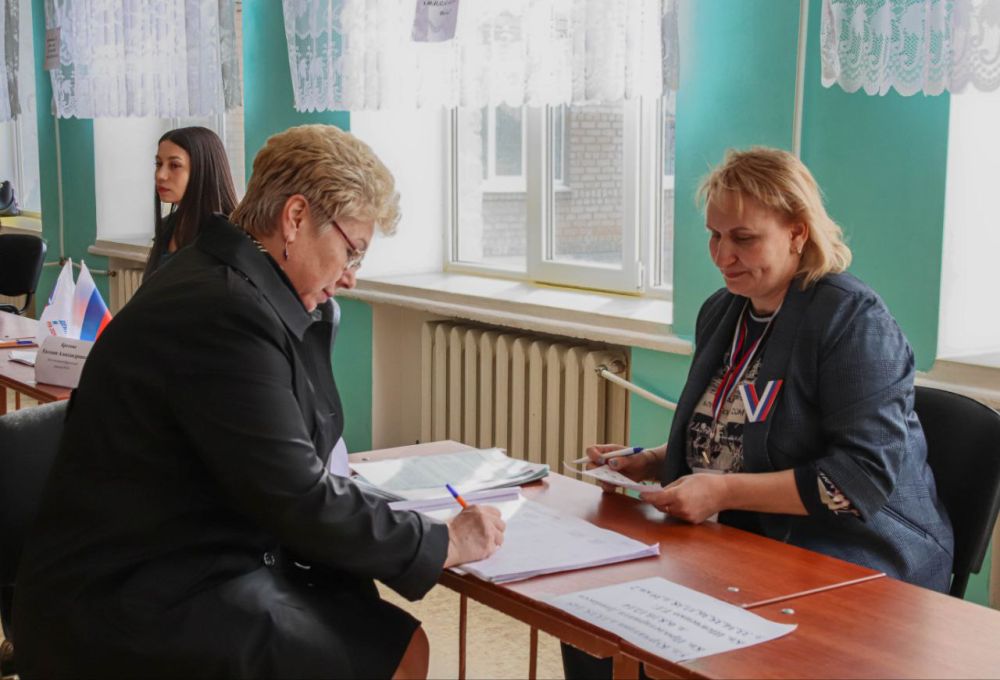 Ольга Бас: Сегодня у меня праздник приняла участие в голосовании на выборах Президента Российской Федерации