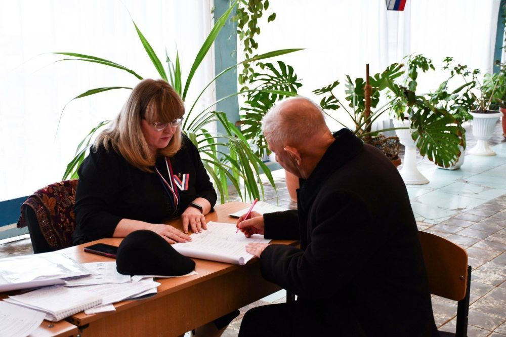 Сергей Колягин: Менее двух часов остатся до завершения голосования на избирательных участках муниципального образования городской округ город Первомайск, на первых в истории выборах Президента Российской Федерации!