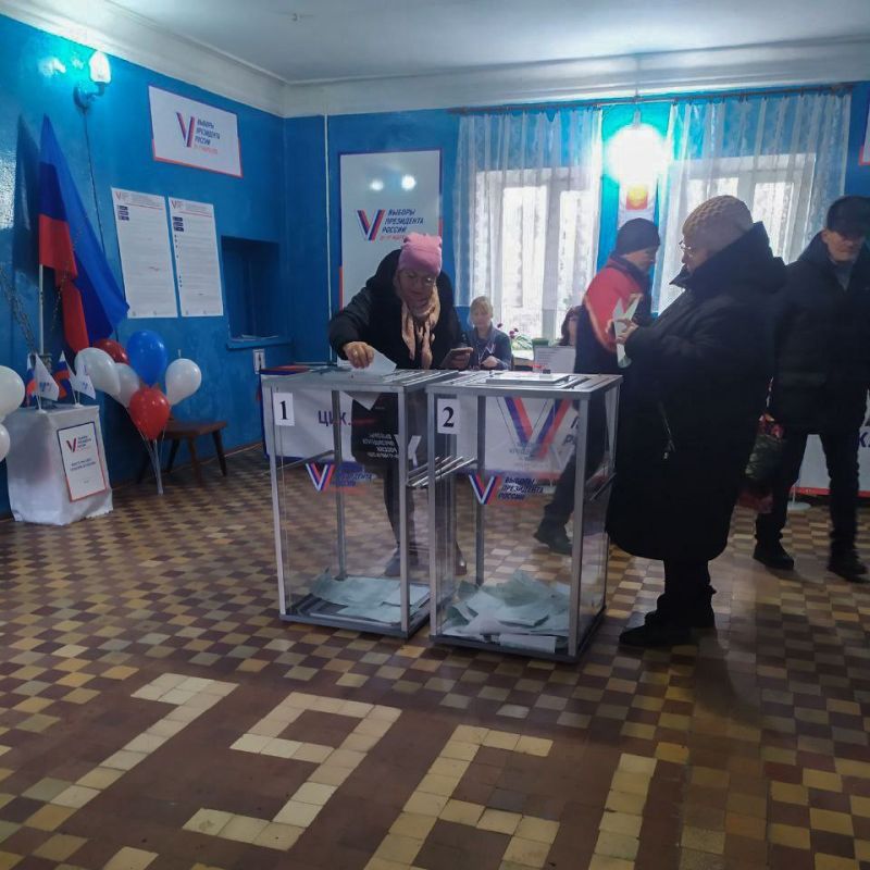 Сергей Колягин: Дорогие земляки!. Идет третий - финальный день голосования на выборах Президента Российской Федерации!