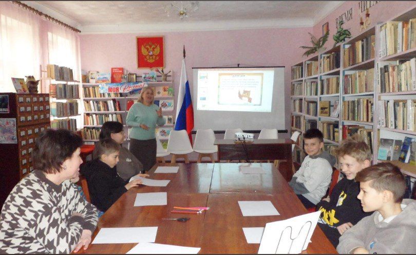 Каникулы в библиотеке. В библиотеке - филиале №1 центральной библиотеки им. Г.Сковороды г. Ровеньки (мкр. Черниговский) во...