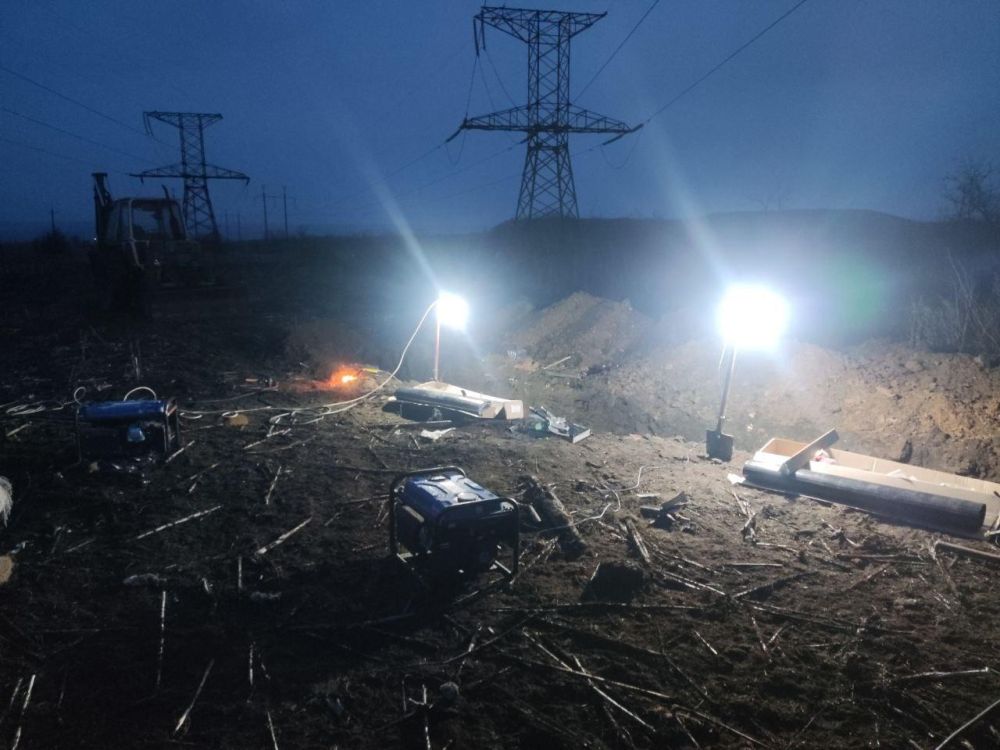 Энергетики ГУП ЛНР «РСК» восстановили энергоснабжение в г. Зимогорье