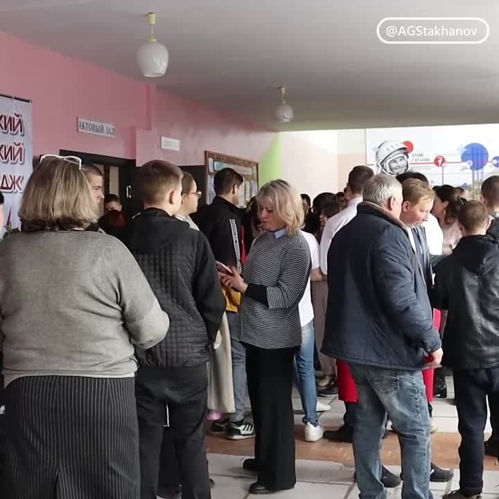 В Стахановском политехническом колледже провели День открытых дверей для выпускников старших классов общеобразовательных школ и гимназий Стаханова, Ирмино и Алмазной