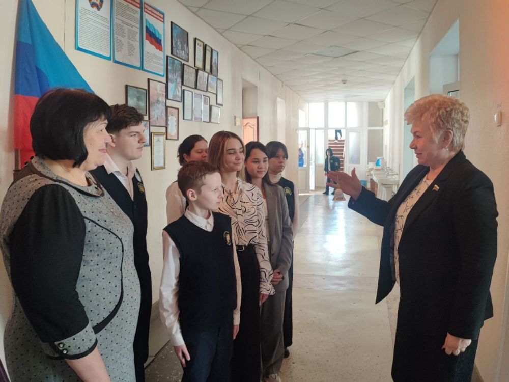 Ольга Бас: На заседаниях Совета Федерации проводится «Час субъекта РФ». Спикер представляет свой регион, ознакамливает присутствующих с его социально-экономическим положением, планами развития, основными направлениями работы региональных органов власти