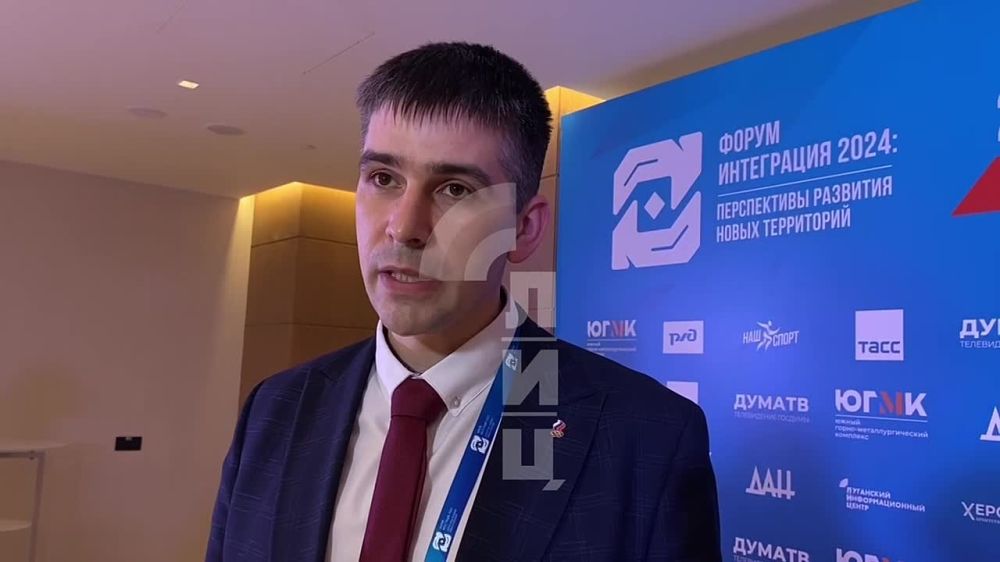 Первые модульные спортзалы появятся в Алчевске и Стаханове не позднее следующего года - министр спорта ЛНР Олег Шеренешев