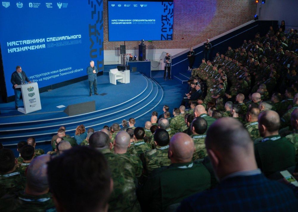 ������ ������ ������-���������� ���������� � ��������������� ���������� �������� "����" � ��� ������� ������� �����, �������� � �����-������ ������