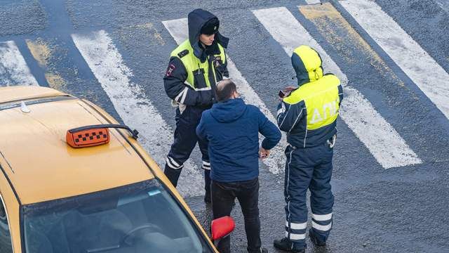 �������� ������� � ������� ������������ ��������� �������� ������� � 3 ������