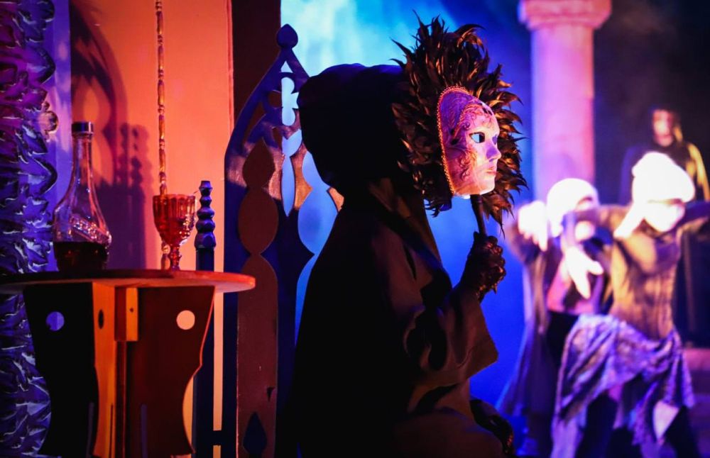 Луганский академический музыкально-драматический театр имени Михаила Голубовича представит героическую музыкальную комедию...