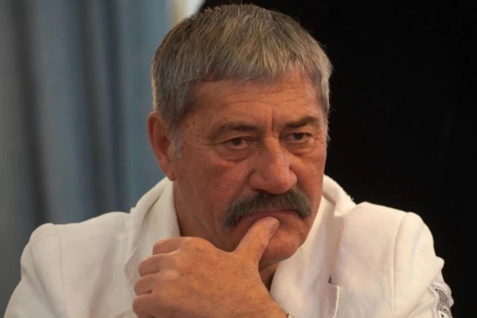 ЛНР. В ЛНР начали сбор средств на установку памятника народному артисту Украины, народному артисту ЛНР, заслуженному...