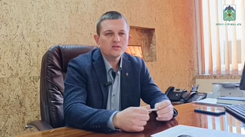 «Проблема бесхозных квартир и индивидуальных жилых домов достаточно остро стоит в Брянке», – глава муниципалитета Евгений Морозов