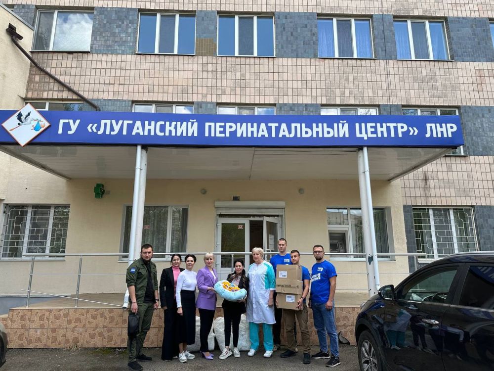 Инна Швенк: Луганскую Народную Республику с гуманитарной миссией посетили Саниям Коваль - руководитель благотворительного фонда «Подари солнечный свет», общественный помощник депутата РФ Анны Кузнецовой и ее заместители Гульнара Шведова и Сабира Илиева