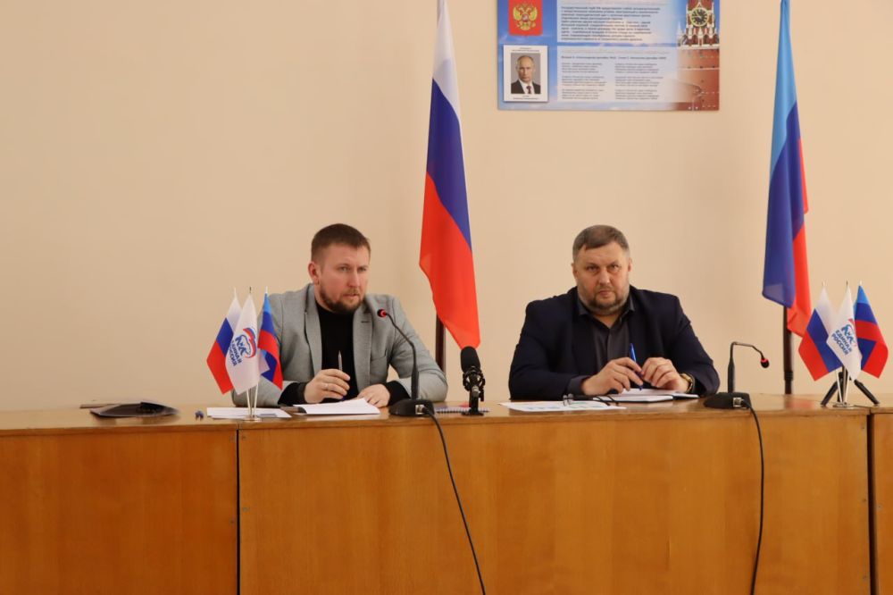 ДЕНИС МИРОШНИЧЕНКО С РАБОЧИМ ВИЗИТОМ ПОСЕТИЛ ЛУТУГИНСКИЙ ОКРУГ