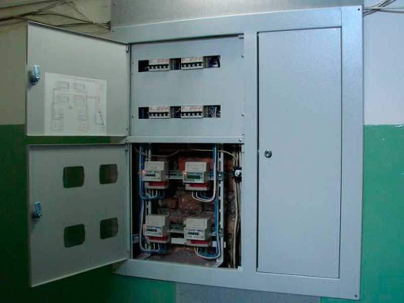 Сергей Колягин: В Первомайске уже стартовала реализация Программы по замене в многоквартирных домах старых электросчетчиков на интеллектуальные приборы учета