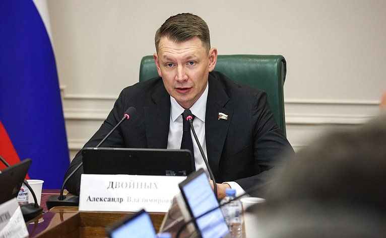 А. Двойных провёл заседание Комитета СФ по аграрно-продовольственной политике и природопользованию