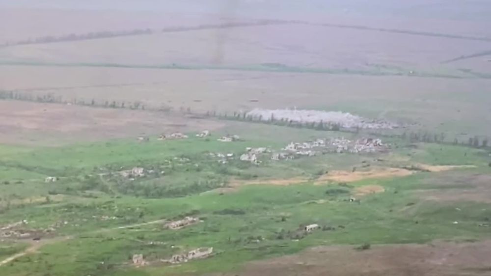 Кассетные бомбы и ФАБы сносят оборону врага у Артёмовска и Северска