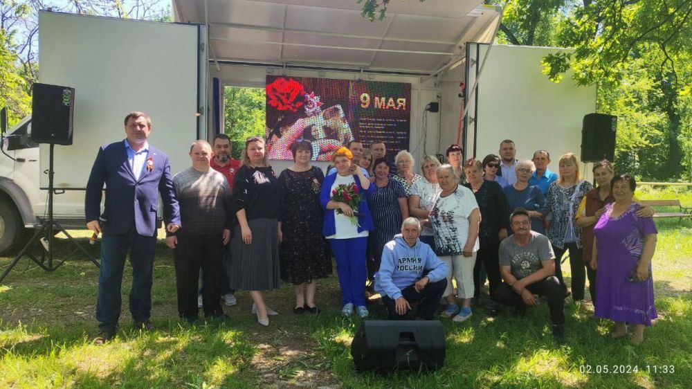 В Первомайске прошли мини-концерты в рамках праздничной программы «На крыльях победной весны», приуроченных к 79-й годовщине Победы в Великой Отечественной войне