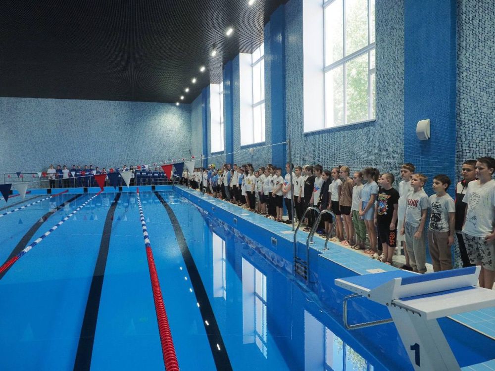 4 мая в плавательном бассейне Краснодонской детско-юношеской спортивной школы №1 прошло Первенство Краснодонского муниципального округа по плаванию среди юношей и девушек 2010-2013 г.р, посвященное Дню Победы