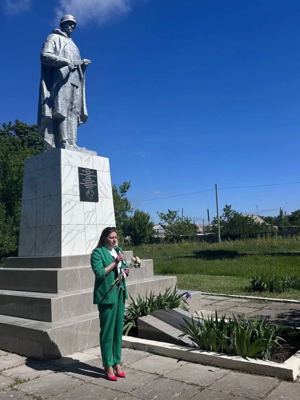 �������� ���� ������� ������� � �������-��������, ����������� ������ �������� � ������� ������������� ����� ������� ���