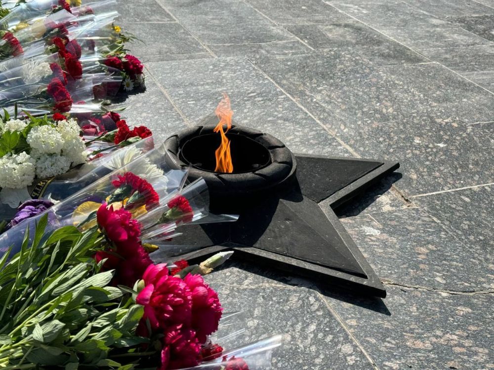 Сергей Колягин: Вместе с депутатом Народного Совета ЛНР Андреем Губаревым, депутатами Совета городского округа...