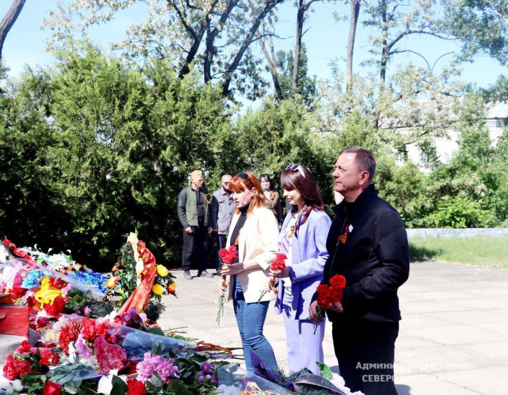 ������� ��������: � ���� ������ ������ � �������� ������ �������� ����� � ��������� ������ ����� � �������������