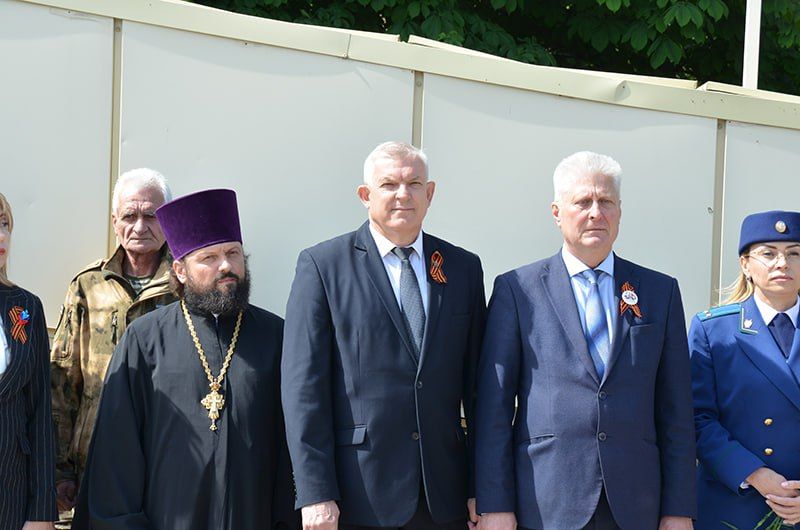 Сергей Козенко: Сегодня в Краснодоне состоялся торжественный митинг, посвящённый величию и героизму, проявленному нашим народом в годы Великой Отечественной Войны