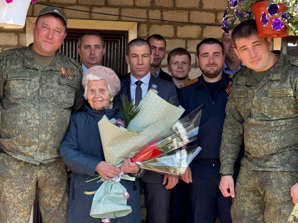 Сергей Колягин: В цикле торжественных мероприятий, посвященных Дню Великой Победы, основные - поздравление ветеранов Великой...