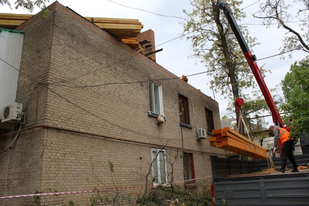 Сергей Крамаренко: Продолжается работа по восстановлению социальных объектов и многоквартирного жилого фонда в Славяносербском районе