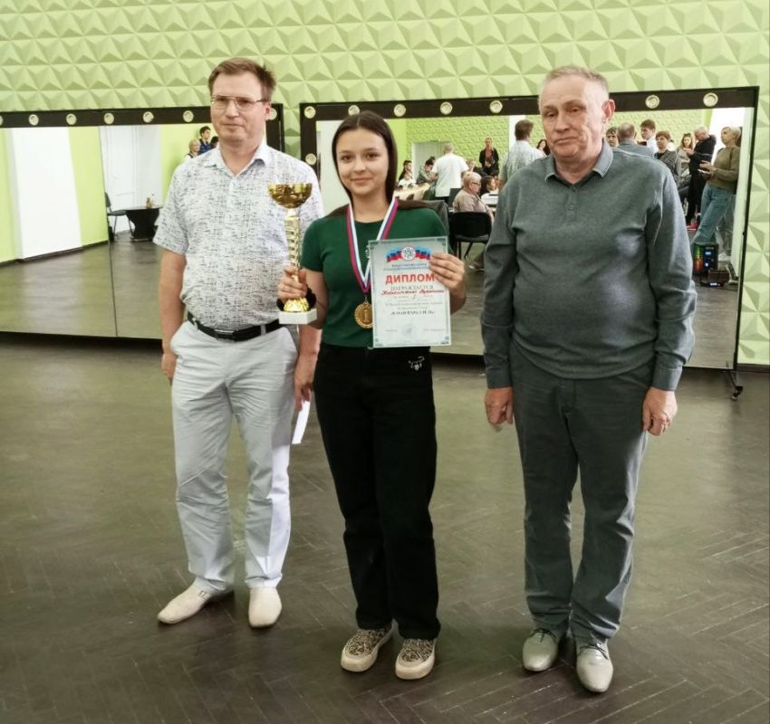 В Брянке состоялся Республиканский личный турнир по шахматам блиц «8-я параллель» для участников 2006 г.р