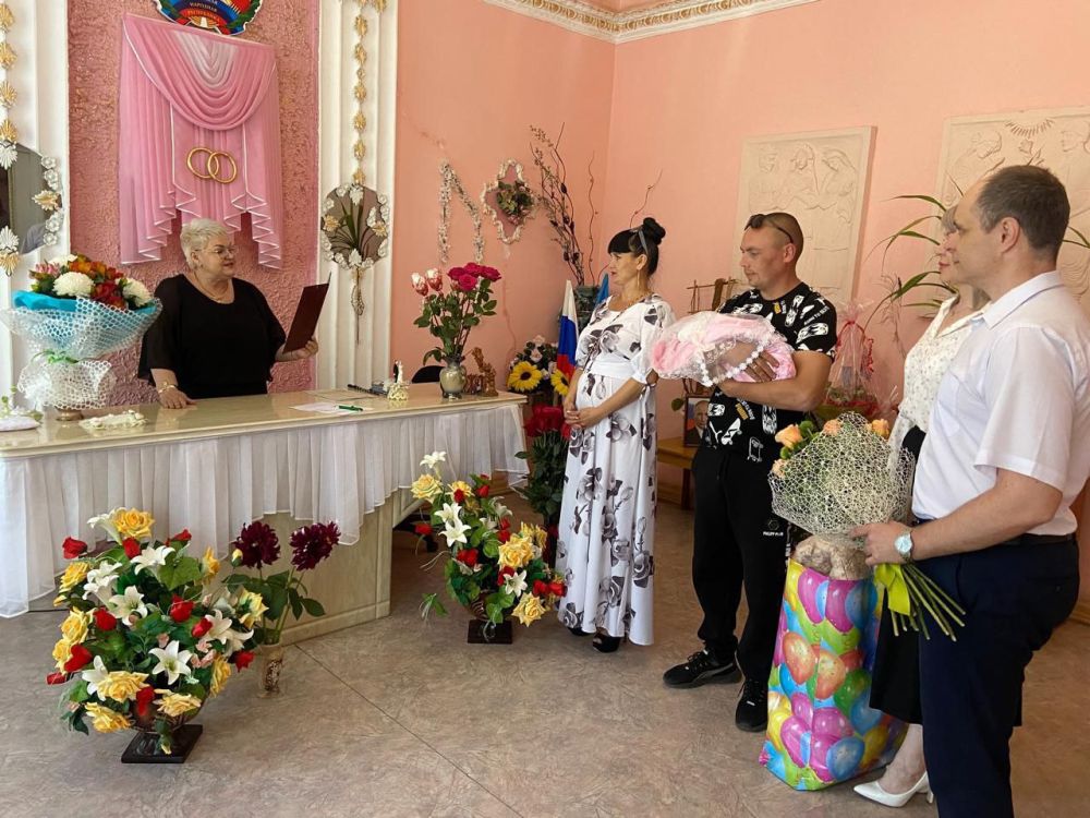 ����������� 100 ������ ���� � �������� ���������� � ������������� ��������� ������ ���� ������� ���