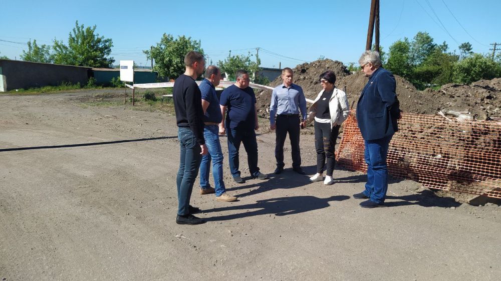 Сергей Колягин: Населенные пункты городского округа город Первомайск сегодня с рабочим визитом посетила заместитель Председателя Правительства ЛНР Елена Костенко