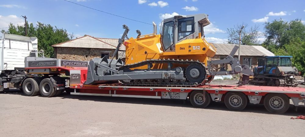 Сергей Колягин: В рамках программы социально-экономического развития Луганской Народной Республики городской округ получил специализированный транспорт для одного из муниципальных унитарных предприятий