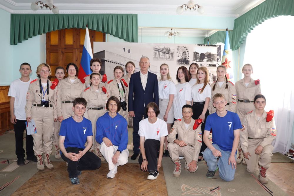 ������ ��������: � ���� ����� �� ������ ������ �������� �������� �101 ������ ���������, ��� � ���� ���-��� �������� ����� �������� �� ������� ����� �� 9 �� 17 ���