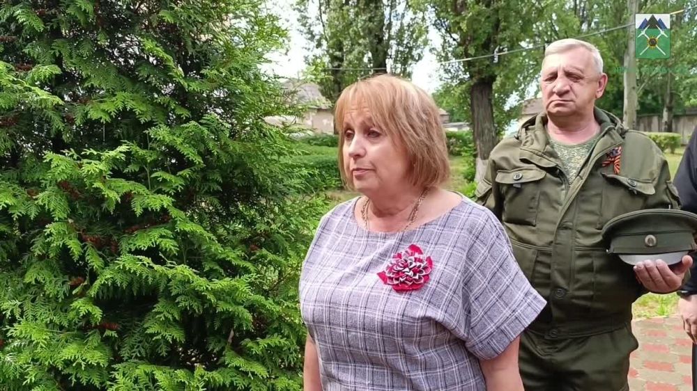 Евгений Морозов: В трагическую дату - 10-ю годовщину авиаудара по зданию Луганской облгосадминистрации и скверу, где в это...