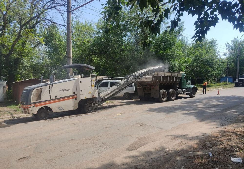 В Молодогвардейске приступили к ремонту дорог