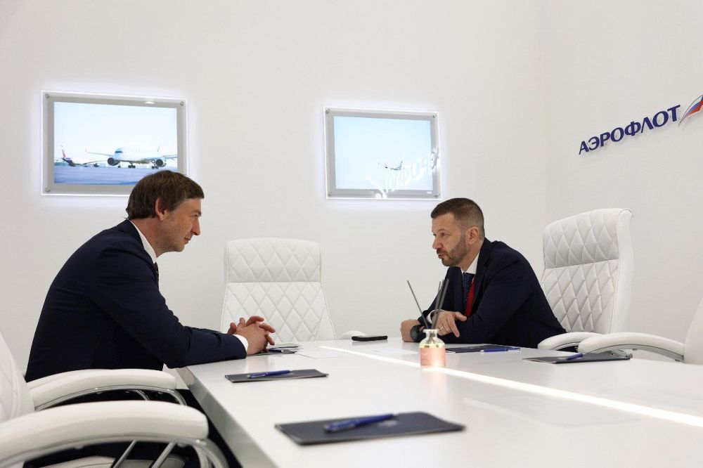Владислав Кузнецов: Вопросы взаимодействия и развития транспортной доступности Чукотки обсудили с генеральным директором и председателем правления ПАО «Аэрофлот» Сергеем Владимировичем Александровским