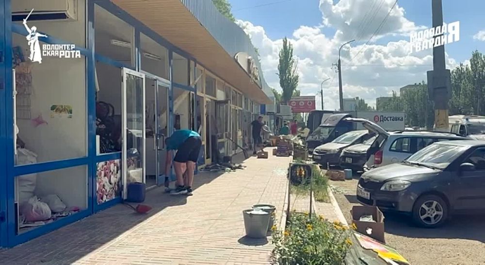 Молодая гвардия «Единой России» и «Волонтёрская Рота Боевого Братства» в первые часы после происшествия прибыли на место...