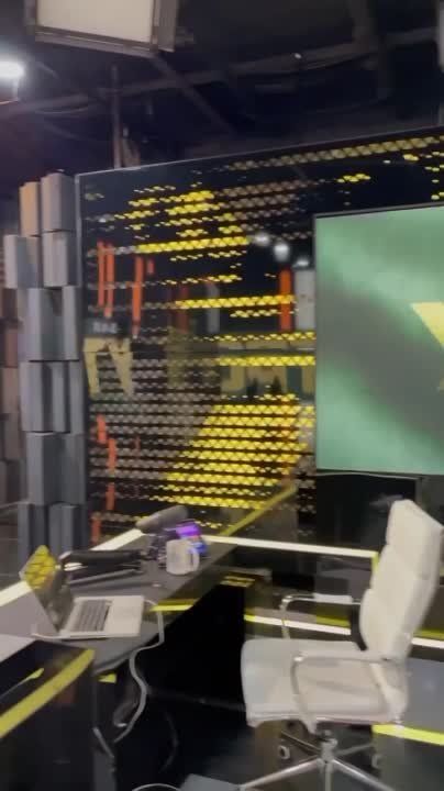 ���� Z �� ��������LIVE. � 7.00 �� 9.00 � ������ - ����� �������� � ���������: ������ �� ������� ��� ������������� �����...