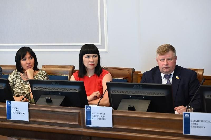 ������ ������ ��������� � ��������������� �������� ���������� ������� � �������� � ����� ������ � ����������� �������� ��������