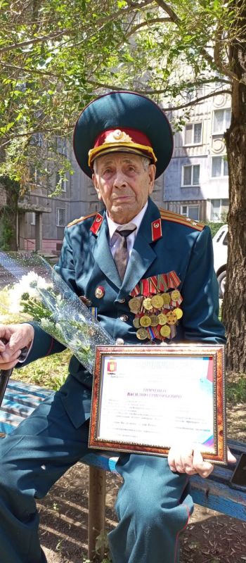 ������� �����: � ����������, �������!. ������� 97-�� ���� �������� �������� �������� ������ �������� � ������� ������������� �����, ��������� ������� ����������� ��������. ������ ������, �� �������� ��������� ��� ��, ������ ������ �������