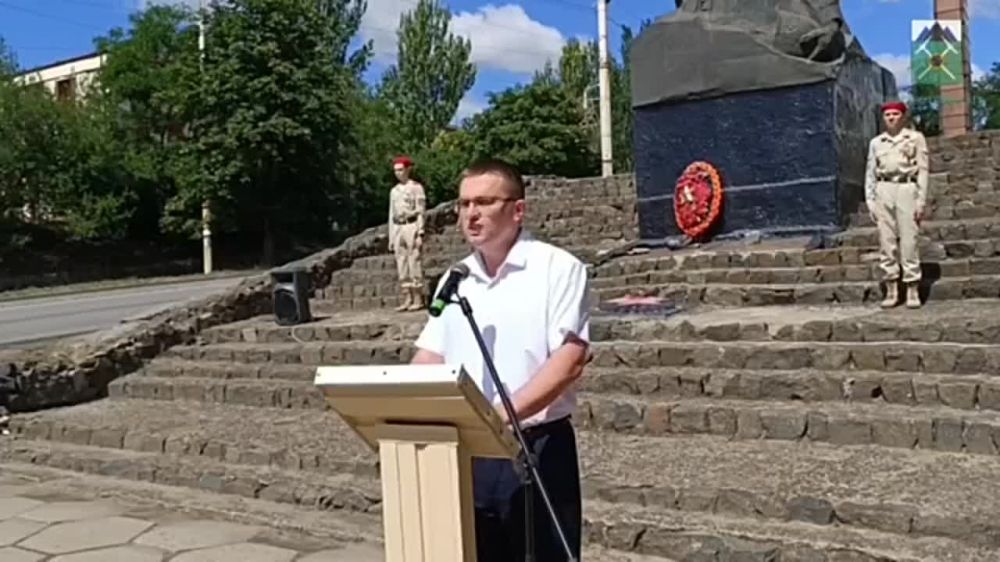 Евгений Морозов: В канун Дня памяти и скорби в Брянке прошла череда мероприятий, приуроченных к годовщине начала Великой Отечественной войны